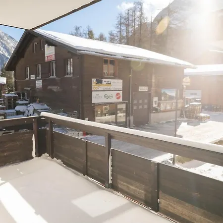 Apartament Haus Slalom Saas-Fee